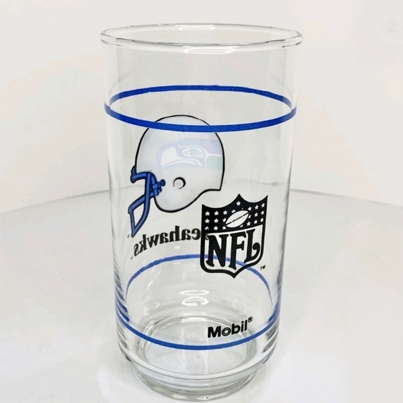 Vintage Seahawks NFL Mobil 16oz Tumbler Glass - Picture 2 of 3